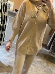 ghisa aksesuar detaylı triko kalın camel 2