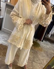 ghisa kol dantel detay keten takım ekru 2