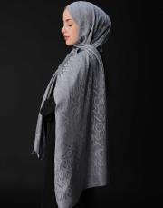 ımannoor monogram shiny jakar şal gri