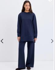 kadriye baştürk oversize yandan yırtmaçlı sweatshirt lacivert