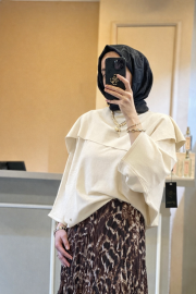 ghisa şal yaka detaylı triko kazak ekru 2