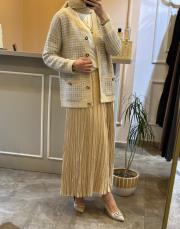 ghisa gümüş ip geçişli pullu v yaka ithal triko hırka bej 5