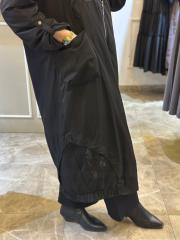 lissmore içi kürklü kapüşonlu uzun manto siyah 4