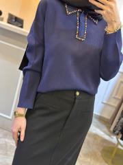 ghisa yakası taş işlemeli triko bluz lacivert 3