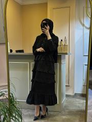 ghisa dantel işlemeli fırfır detaylı elbise siyah 3