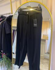 sentez sidney önü arkası nevlülü pantolon siyah 4