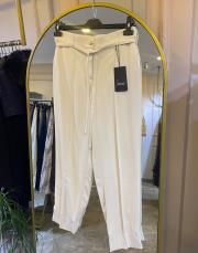 sentez sidney önü arkası nevlülü pantolon ekru 2