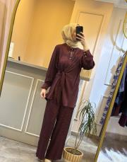 ghisa tuniğinin önü bağlama detaylı saten takım mürdüm