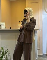 ghisa kolları ve pantolonu ip geçirme detaylı takım kahve 5