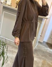 ghisa kolları ve pantolonu ip geçirme detaylı takım kahve 6