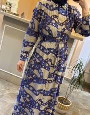 ghisa yakası taşlı zincir desenli boydan düğmeli elbise gri 3