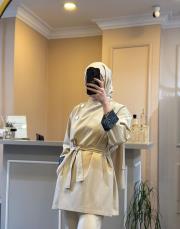 ghisa önden düğme detaylı kolları desenli trenç bej