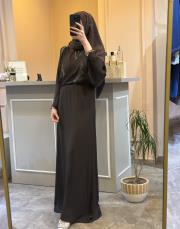 ghisa omuz ve sırt kısmı boncuk işlemeli abaya takım kahve 6