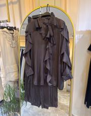 ghisa kolları ve yakası fır fır detatlı takım kahve