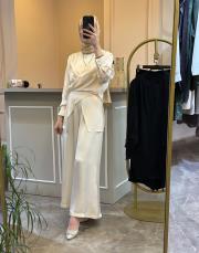 ghisa önden bağlamalı rahat tasarım tunik pantolon takım ekru